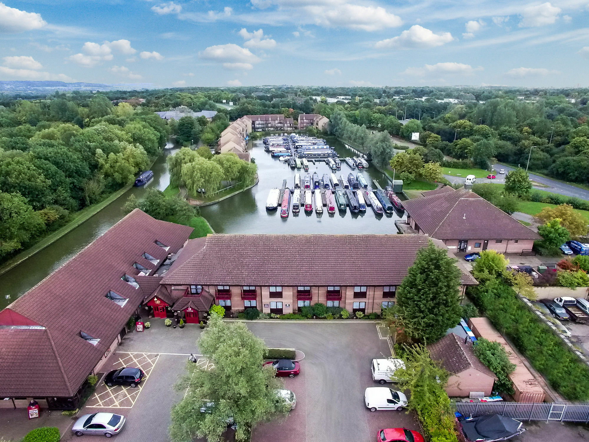 Peartree Lodge Waterside Milton Keynes Exterior foto